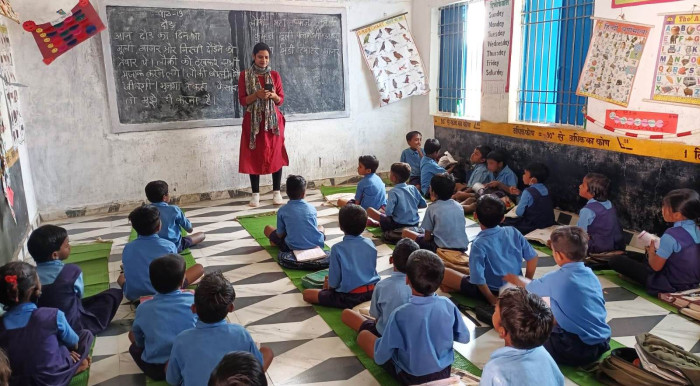 स्कूलों में एक सप्ताह चलेगा कहानी त्योहार : शिक्षक और बुजुर्ग बच्चों को सुनाएंगें रोचक और ज्ञानवर्धक कहानियां..