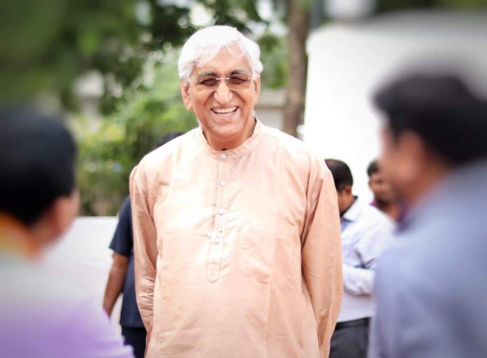 “टीएस बाबा” ने क्यों कुर्ते का बटन खोल कर दिखाया अपना लॉकेट.. जाने, पूरा मामला..