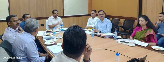 सड़क सुरक्षा उपायों का सबकी सहभागिता से हो बेहतर क्रियान्वयन : एसीएस मनोज पिंगुआ
