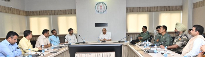 राज्योत्सव पर वायु सेना का होगा शौर्य प्रदर्शन :  अपर मुख्य सचिव सुब्रत साहू ने ली अधिकारियों की बैठक