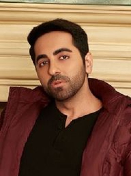 गलतफहमियों के पुराने फॉर्मूले में फंसी आयुष्मान की फिल्म, फीकी पड़ी कॉमेडी