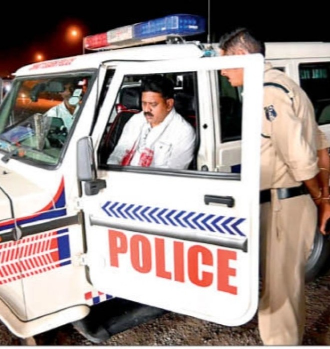 112 की स्पीड चेक करने सड़क पर उतरे गृहमंत्री, मिनटों में पहुंची पुलिस टीम