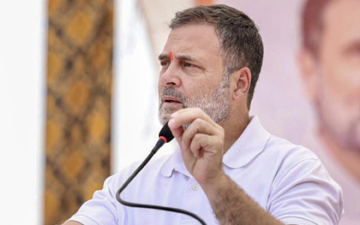 प्रयागराज में राहुल गांधी बोले- युवाओं को चक्रव्यूह में फंसा रहा सिस्टम, डिग्री रोजगार की गारंटी नहीं