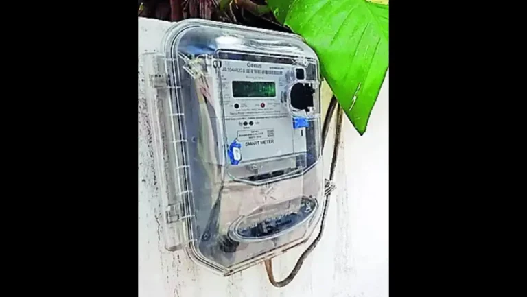 स्मार्ट मीटर के विरोध में जुटी कांग्रेस, सरकार से फैसला वापस लेने की मांग