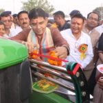 सफलता की कहानी : बदली बिलाईगढ़ के तिहारूराम की तकदीर: 4 लाख रूपए के अनुदान से मिला ट्रैक्टर