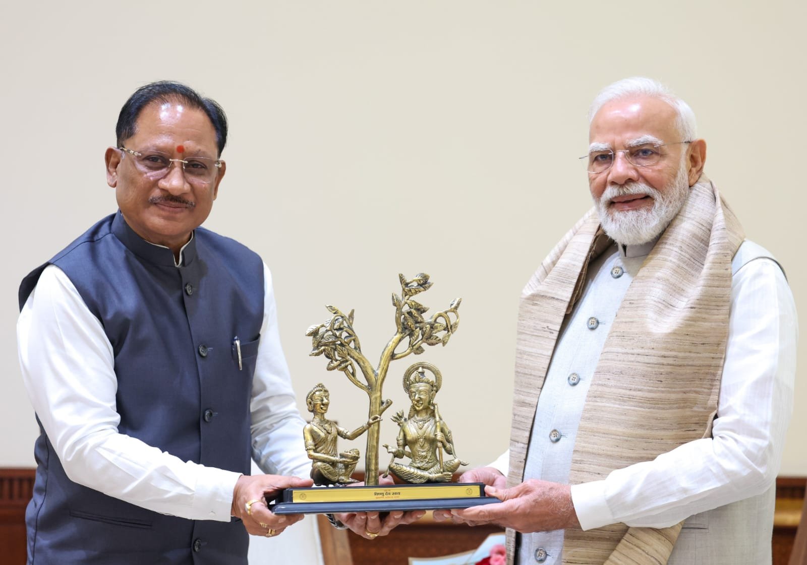 प्रधानमंत्री नरेंद्र मोदी से मुख्यमंत्री श्री विष्णु देव साय ने की भेंट, छत्तीसगढ़ के विकास और ‘बस्तर विजन’ पर हुई विस्तृत चर्चा