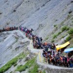 अमरनाथ यात्रा पर ब्रेक: खराब मौसम के कारण दोनों मार्ग बंद, अब सिर्फ रास्ते में मौजूद श्रद्धालु ही करेंगे दर्शन