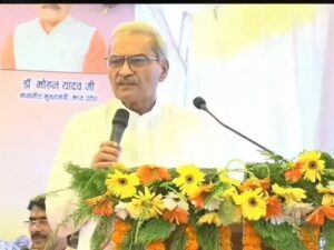 E20 पेट्रोल पर सियासी घमासान: ‘शुद्ध पेट्रोल तुम्हारे बाप के घर से आएगा?’ बयान पर भूपेश बघेल का पलटवार