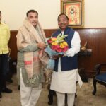 मंत्री रामविचार नेताम ने केंद्रीय परिवहन मंत्री नितिन गडकरी से दिल्ली में की सौजन्य मुलाकात