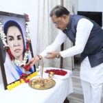 मुख्यमंत्री साय ने छत्तीसगढ़ की प्रथम महिला सांसद और समाज सेविका मिनीमाता जी की पुण्यतिथि पर किया नमन
