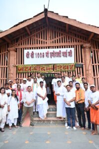 तिरंगा यात्रा के दूसरे दिवस माँ दंतेश्वरी की पूजा-अर्चना कर उप मुख्यमंत्री एवं वन मंत्री ने किया यात्रा का शुभारंभ