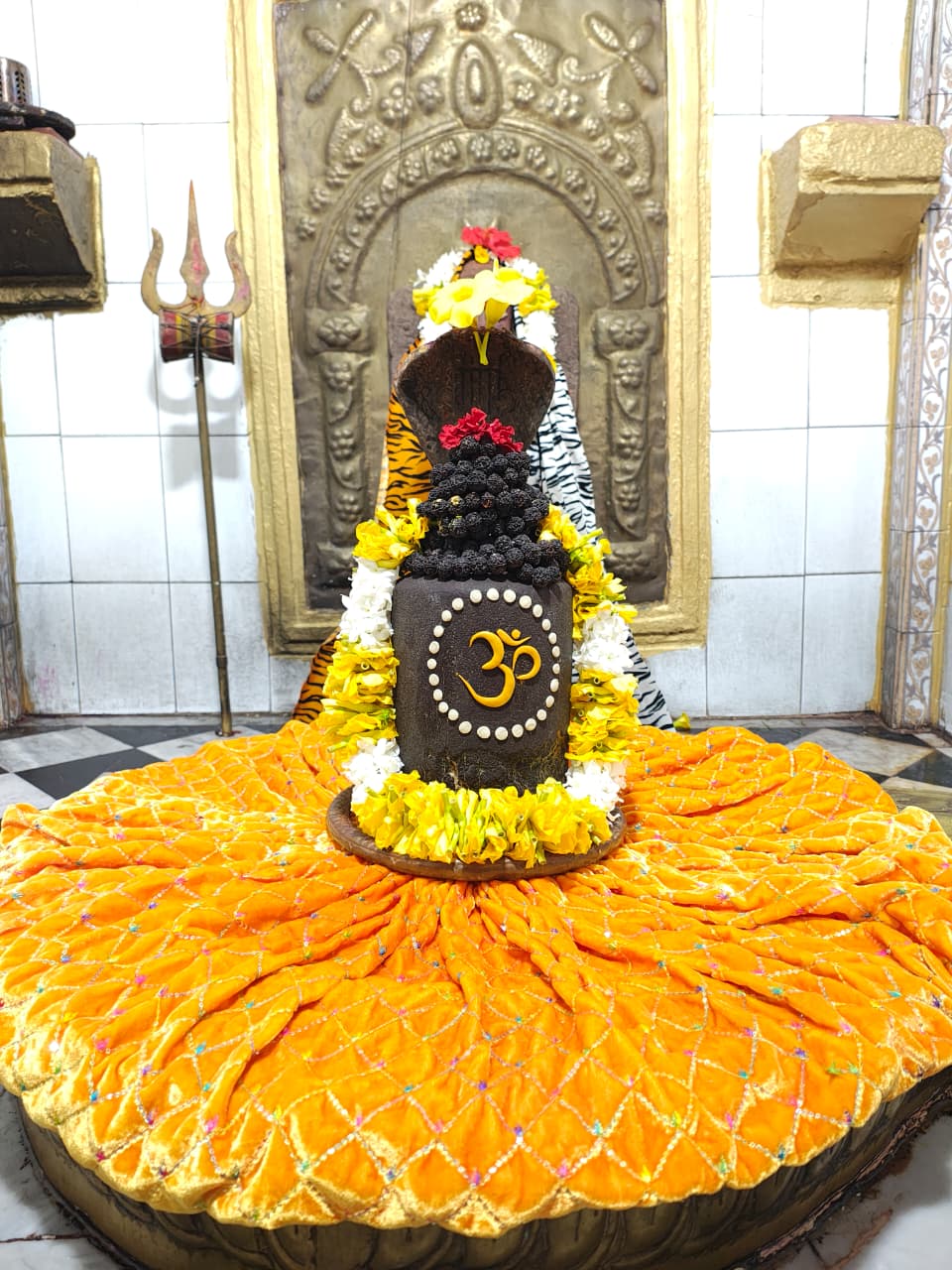 सावन के आखिरी सोमवार पर एकादशी का संयोग, जानें कैसे करें शिव-विष्णु की पूजा