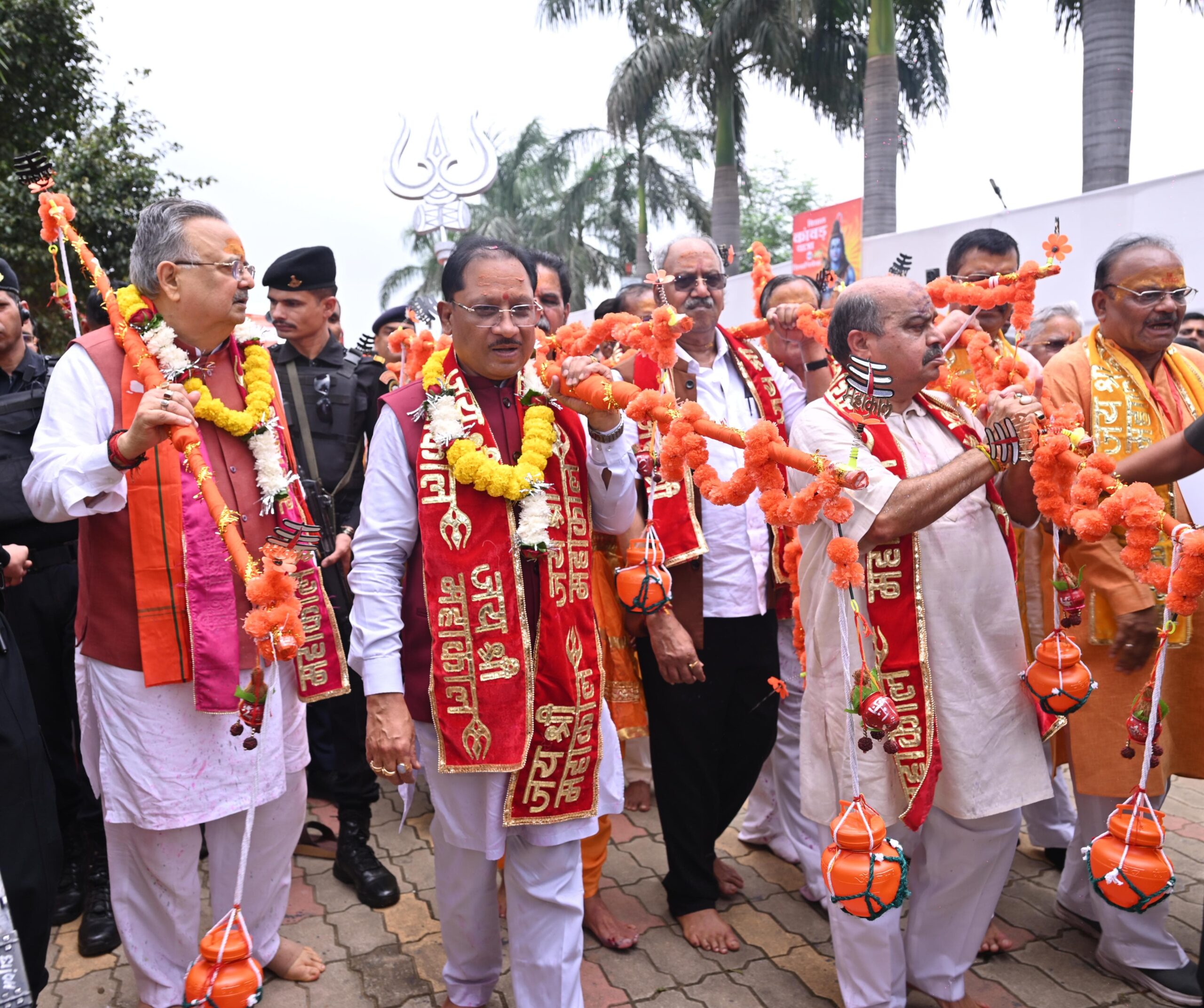 पवित्र श्रावण मास की भव्य कांवड़ यात्रा में शामिल हुए मुख्यमंत्री साय