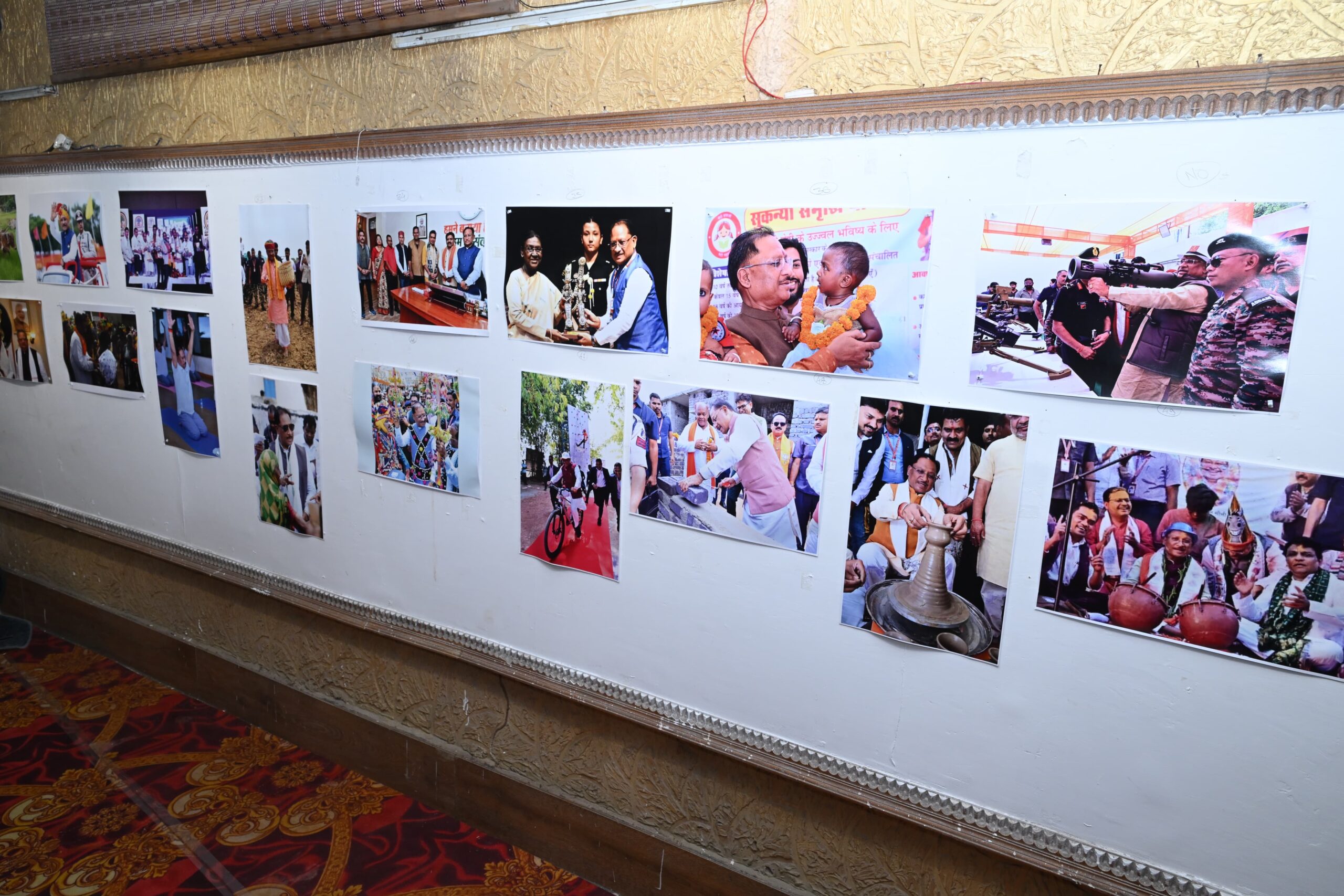 तस्वीरों ने ताजा कीं मुख्यमंत्री विष्णुदेव साय की पुरानी यादें : मुख्यमंत्री विष्णुदेव साय ‘दृश्य संवाद 2026’ के समापन समारोह में हुए शामिल