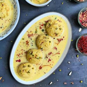 रक्षाबंधन की मिठास होगी दोगुनी, घर पर बनाएं मुलायम और स्वादिष्ट रस मलाई