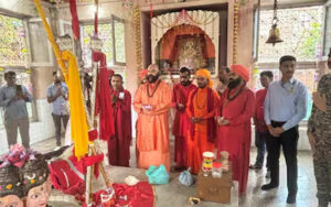 4.80 लाख से अधिक श्रद्धालुओं ने किए बाबा बर्फानी के दर्शन, अब छड़ी मुबारक की गुफा यात्रा