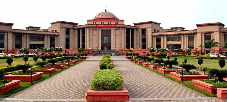 IPS रतनलाल डांगी से जुड़े यौन उत्पीड़न मामले में हाईकोर्ट सख्त, शासन को एक सप्ताह की मोहलत