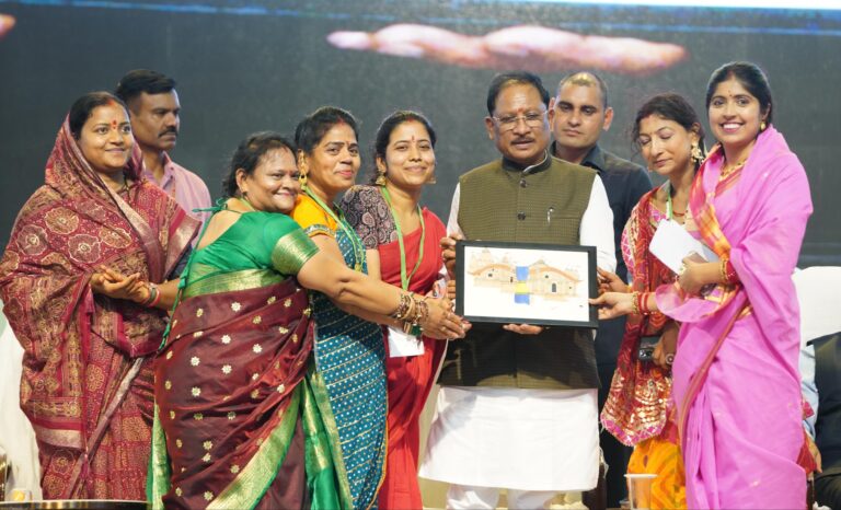 Bahatarai Stadium Comes Alive as Chief Minister Sai Celebrates Teeja Tihaar with Sisters of Bilaspur