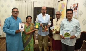 Chhattisgarhi Linguists Meet Governor Ramen Deka, Discuss Inclusion in Eighth Schedule