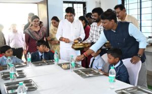 नारायणपुर के 13 हजार से अधिक स्कूली बच्चों को अब रोजाना मिलेगा मुफ़्त पौष्टिक नाश्ता