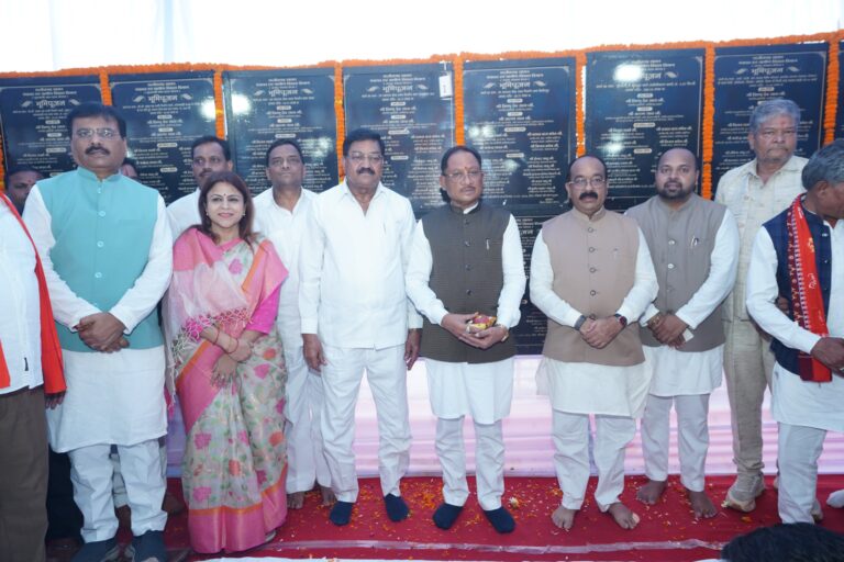 Chief Minister Vishnu Deo Sai felicitates teachers, meritorious students in Bemetara; announces Rs 2 crore for Gaurav Path