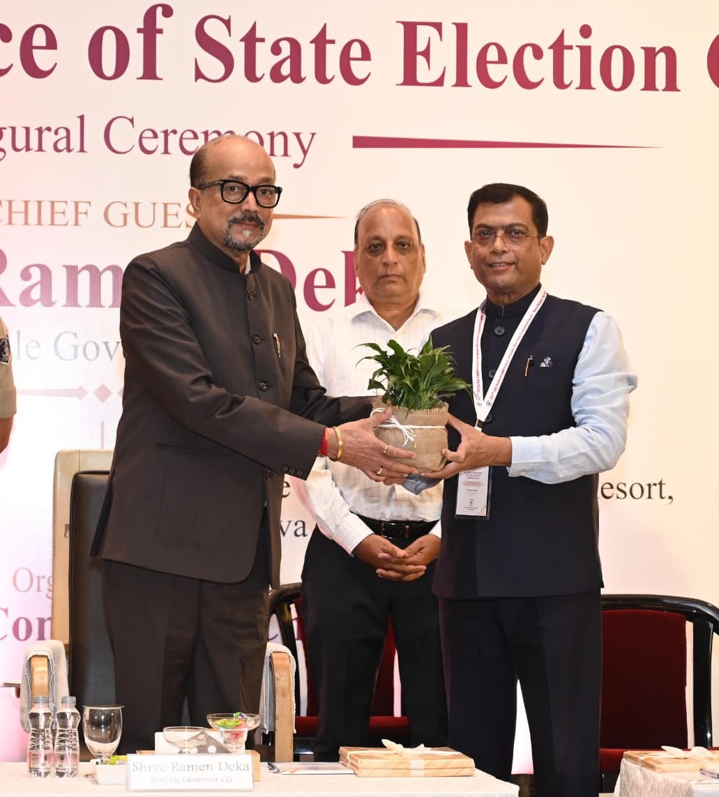 नवा रायपुर में राज्य निर्वाचन आयुक्तों के 32वें अखिल भारतीय सम्मेलन का राज्यपाल रामेन डेका ने किया शुभारंभ