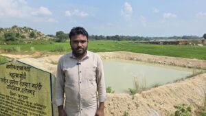 सेवा की कहानी : डबरी से सिंचाई को मिला सहारा, मछली पालन बना अतिरिक्त आय का जरिया