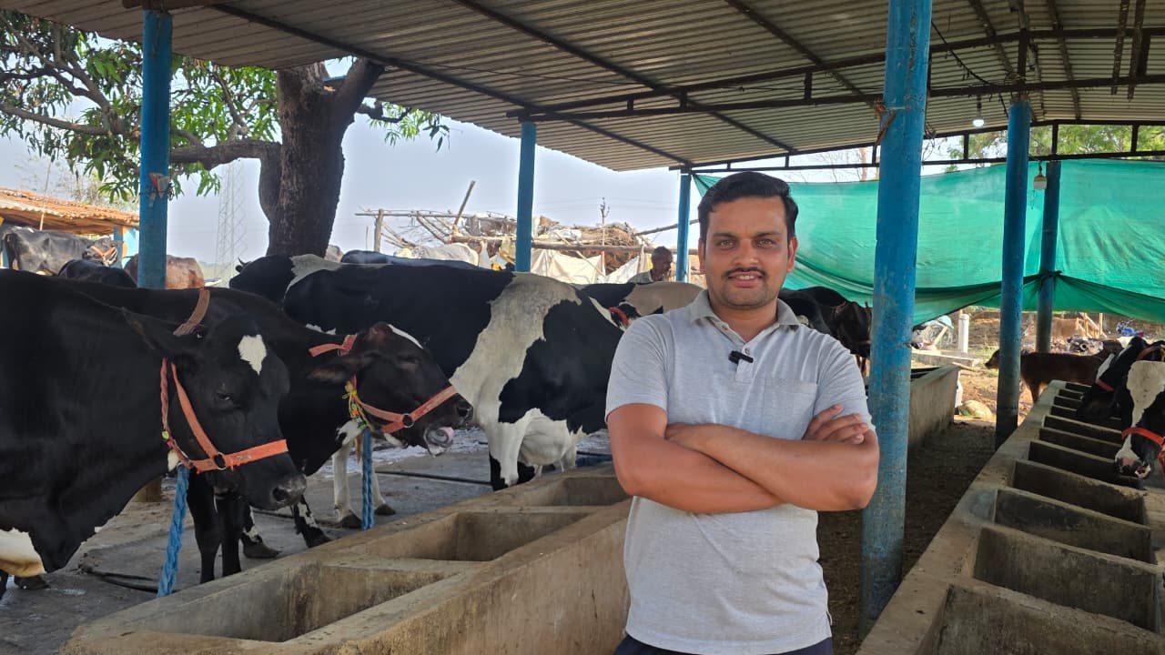 सेवा की कहानी: परंपरागत गौपालन को आधुनिक तकनीक का साथ, राजनाथ ने खड़ा किया सफल डेयरी व्यवसाय