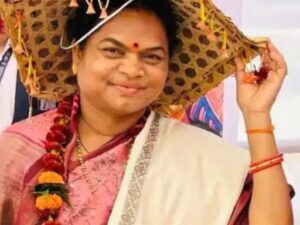 छत्तीसगढ़ में दो नेताओं का वॉट्सऐप हैक: सांसद फूलो देवी नेताम से 65 हजार, विधायक मरकाम के नाम पर 76 हजार मांगे