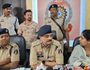 बिलासपुर में संदिग्ध बांग्लादेशी नागरिक हिरासत में: 19 साल से शहर में रह रहा था, फर्जी दस्तावेजों की जांच