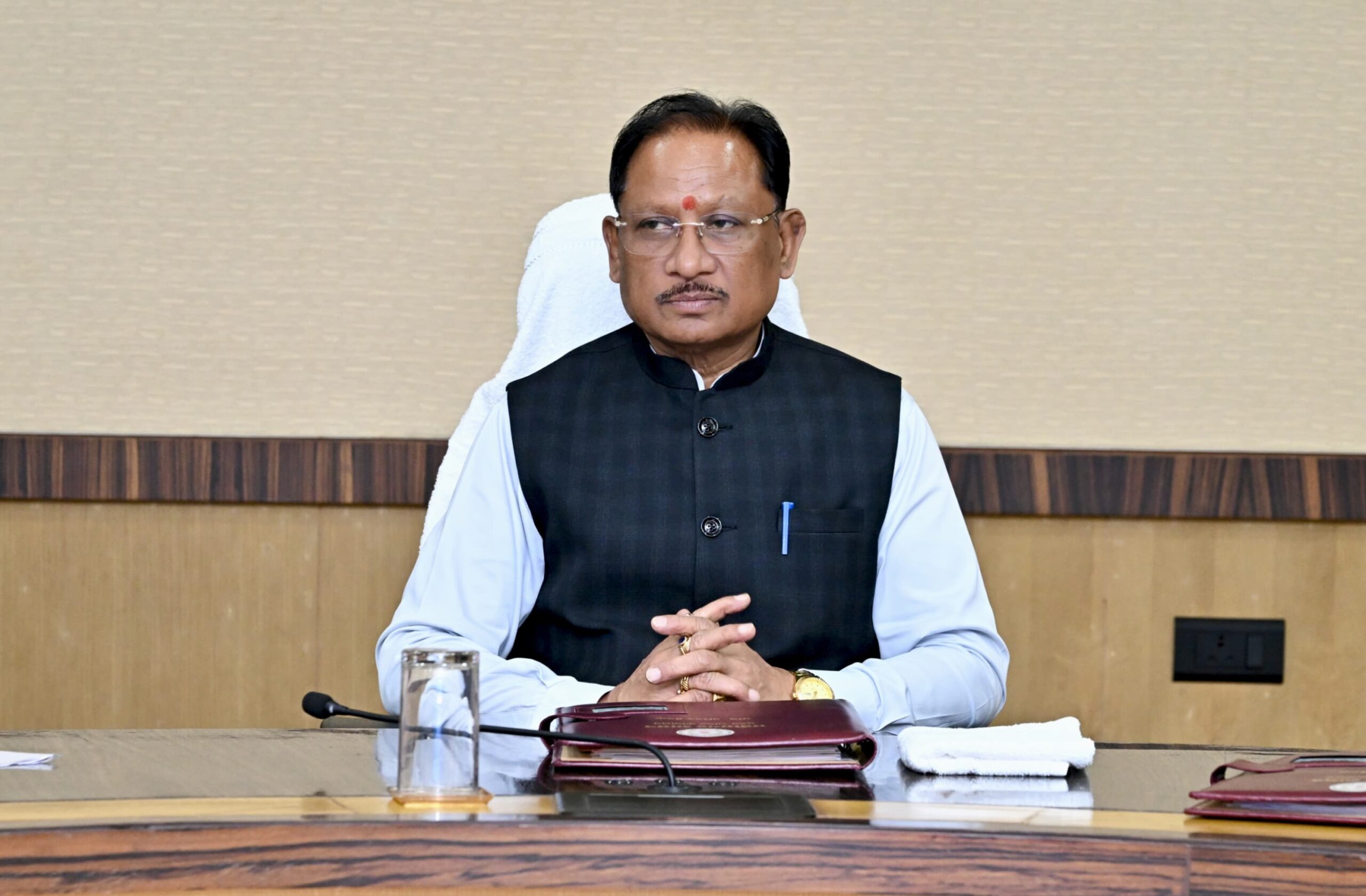 Chief Minister Vishnu Deo Sai chairs the Cabinet Meeting at Mantralaya, several important decisions approved