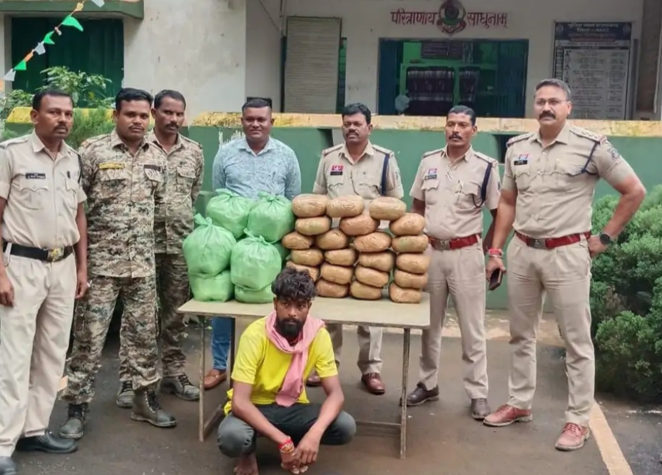 28 लाख के गांजे के साथ दो तस्कर पकड़ाए, पुलिस की लगातार कार्रवाई