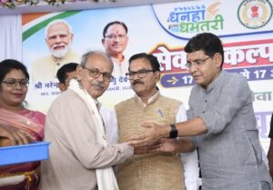 सेवा संकल्प अभियान : अंतर्राष्ट्रीय वृद्धजन दिवस पर 500 बुजुर्गों का शॉल-श्रीफल से सम्मान