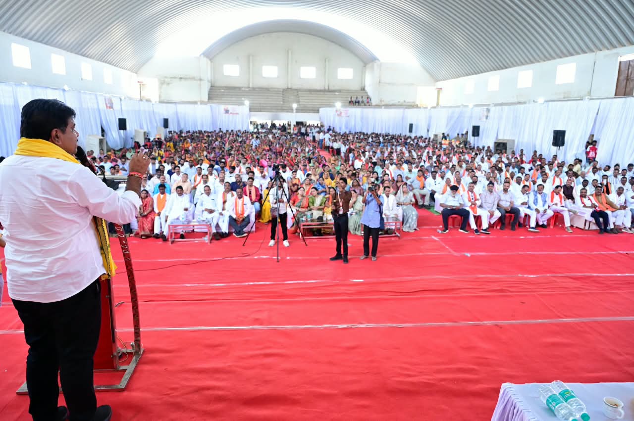 सेवा संकल्प अभियान के तहत कबीरधाम में निकली भव्य सेवा ज्योति यात्रा, उप मुख्यमंत्री विजय शर्मा हुए शामिल