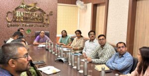 नीति आयोग के दल ने किया छत्तीसगढ़ के लघु वनोपज आधारित आजीविका मॉडल का अध्ययन