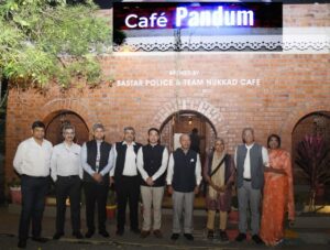 बस्तर में पुनर्वास और स्वावलंबन की मिसाल बना ‘पण्डुम कैफ़े’, केंद्रीय सहकारिता सचिव ने की सराहना