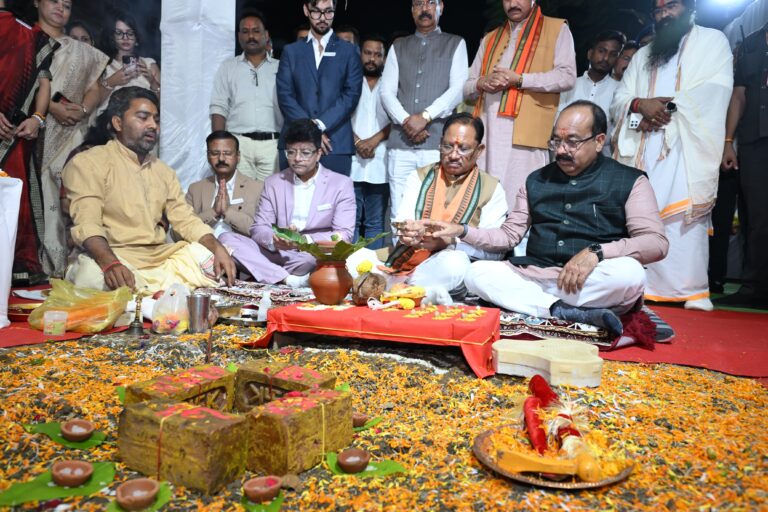 Omega Medicine Hospital launches a new initiative in advanced healthcare services in Raipur; bhoomipujan performed for cancer treatment centre