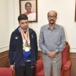 राज्यपाल डेका ने की विशेष ओलंपिक में स्वर्ण पदक विजेता इभानन साहू की सराहना