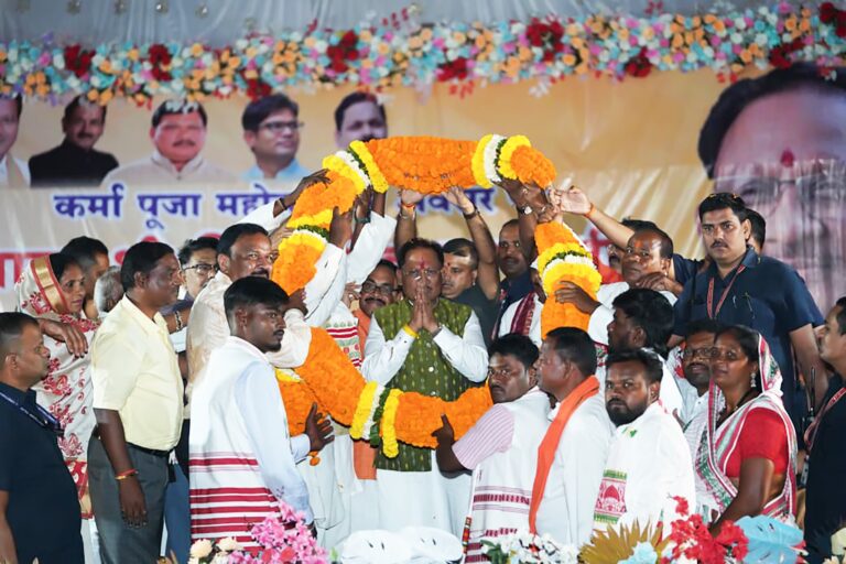 Chief Minister Attends Karma Puja Festival in Sarasmal, Joins Community Members in Traditional Karma Dance to the Beats of the Mandar