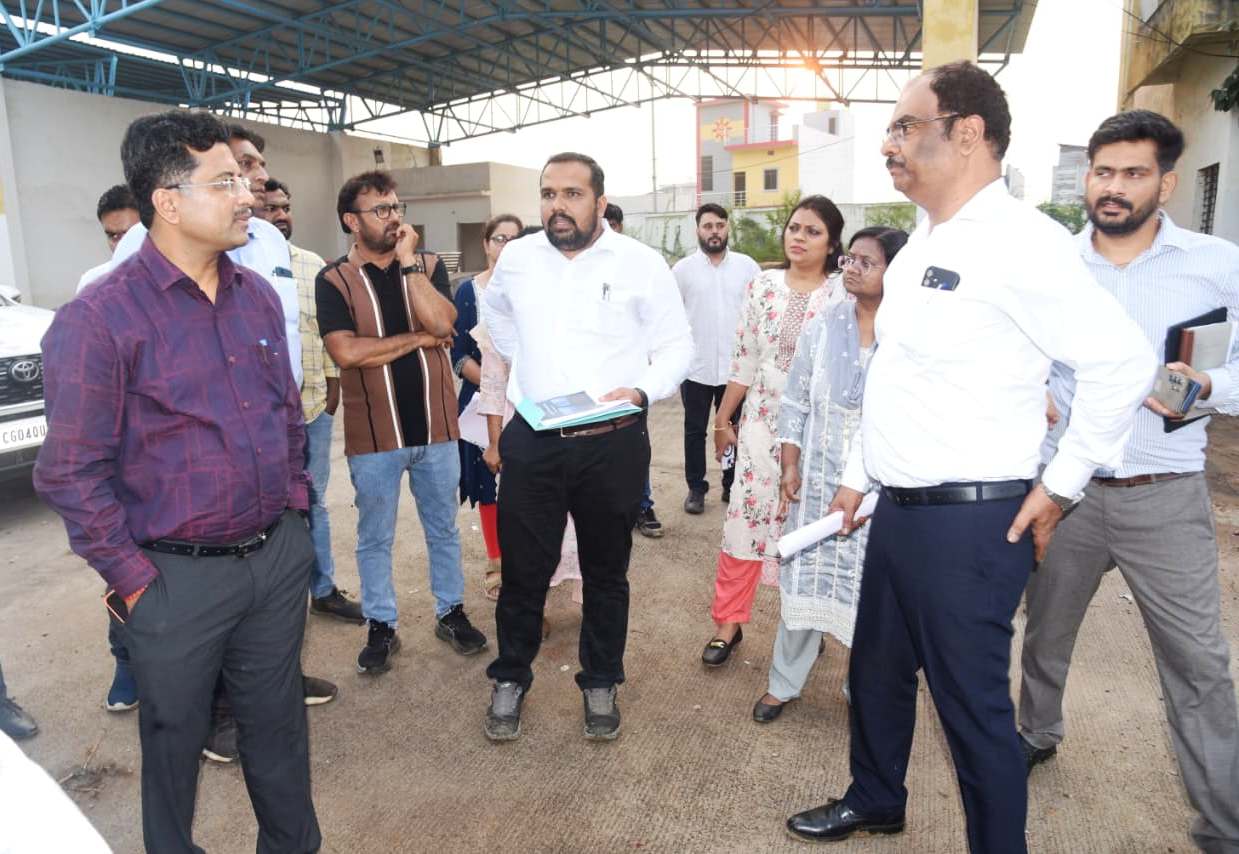 प्रमुख सचिव सोनमणि बोरा ने एसटीपी प्लांट और पीएमई-बस डिपो का किया अवलोकन