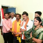 उप मुख्यमंत्री ने ग्राम भलपहरी में अटल डिजिटल सेवा केंद्र भवन और प्राथमिक शाला के अतिरिक्त कक्ष का किया लोकार्पण