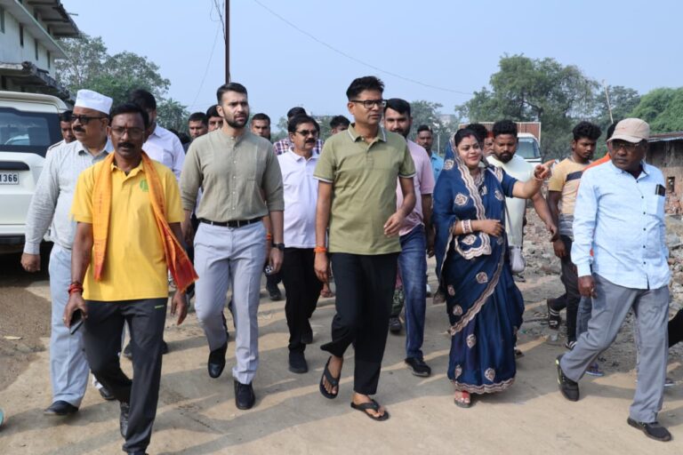 वित्त मंत्री ने कैनाल लिंक रोड, बोइरदादर स्टेडियम, मरीन ड्राइव, तालाबों के सौंदर्यीकरण और ऑक्सीजोन का किया निरीक्षण