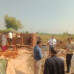 आयुक्त तारन प्रकाश सिन्हा ने बेमेतरा जिले में वीबी-जी राम जी योजना के कार्यों का किया सघन निरीक्षण