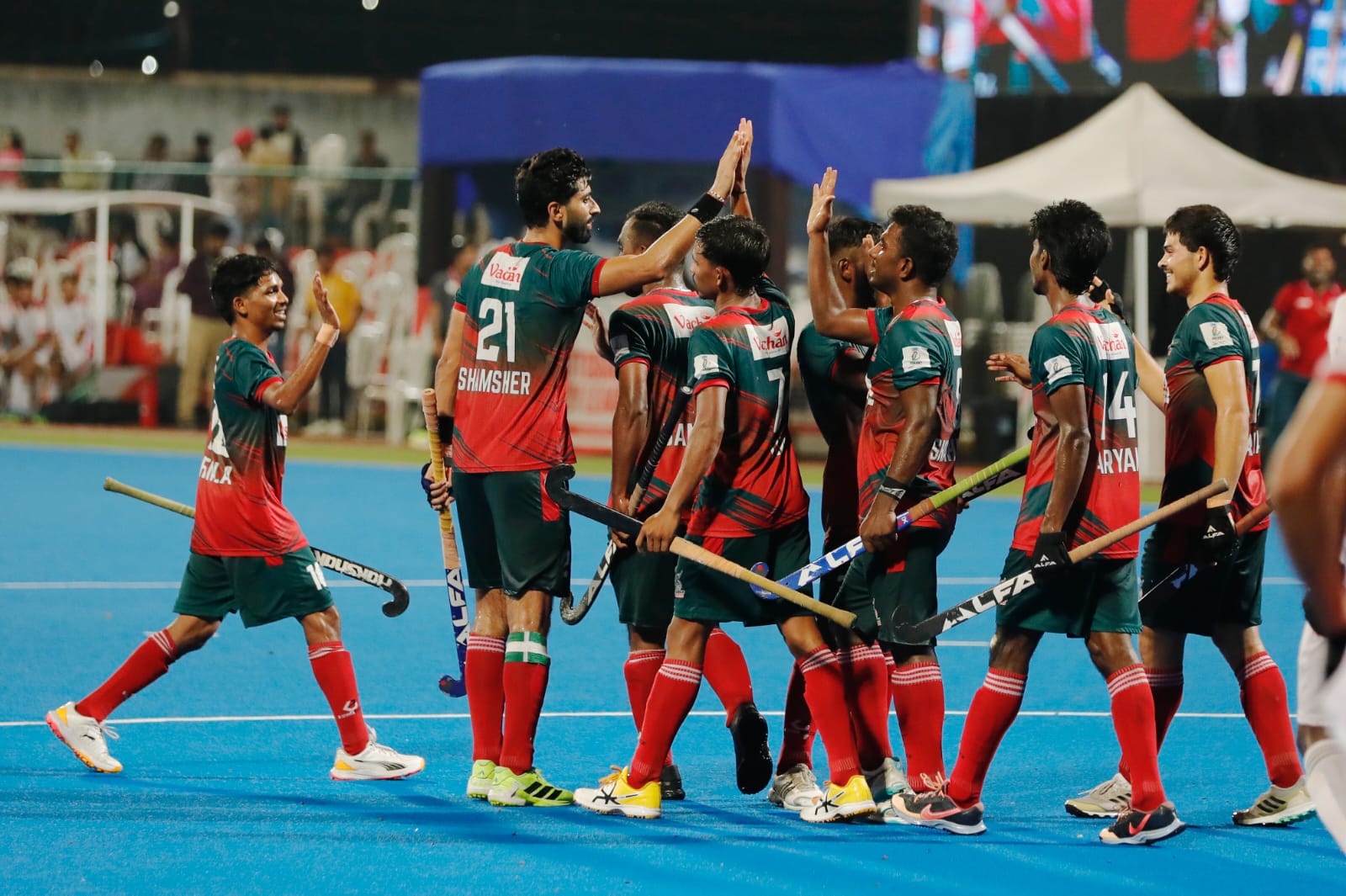 आशीष तानी पूर्ति ने संस्कारधानी स्ट्राइकर्स को सेमीफाइनल के करीब पहुँचाया, मैनपाट टाइटन्स की पहली हार